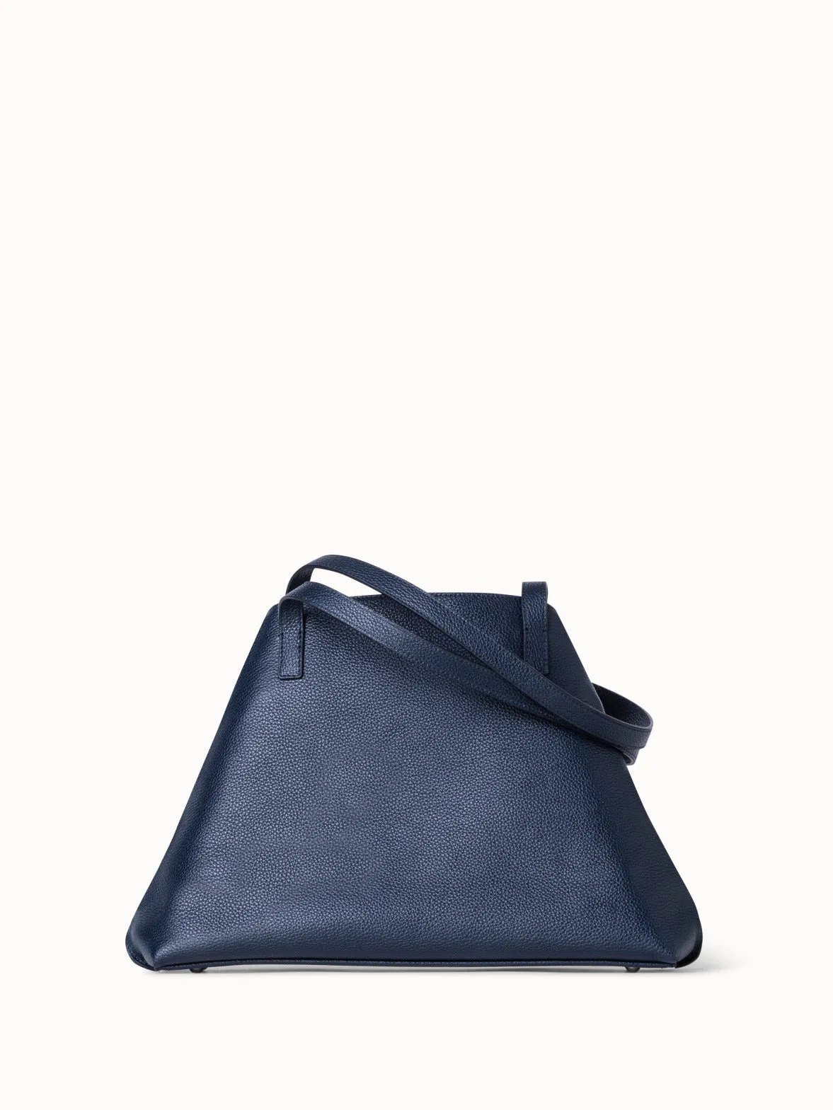 Ai Small Shoulder Tote