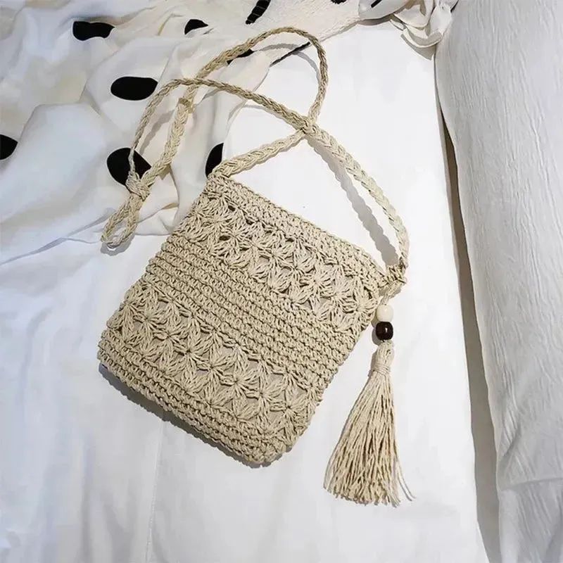 Angelina Bag - Modische gewebte Boho-Häkel-Tasche mit Quaste