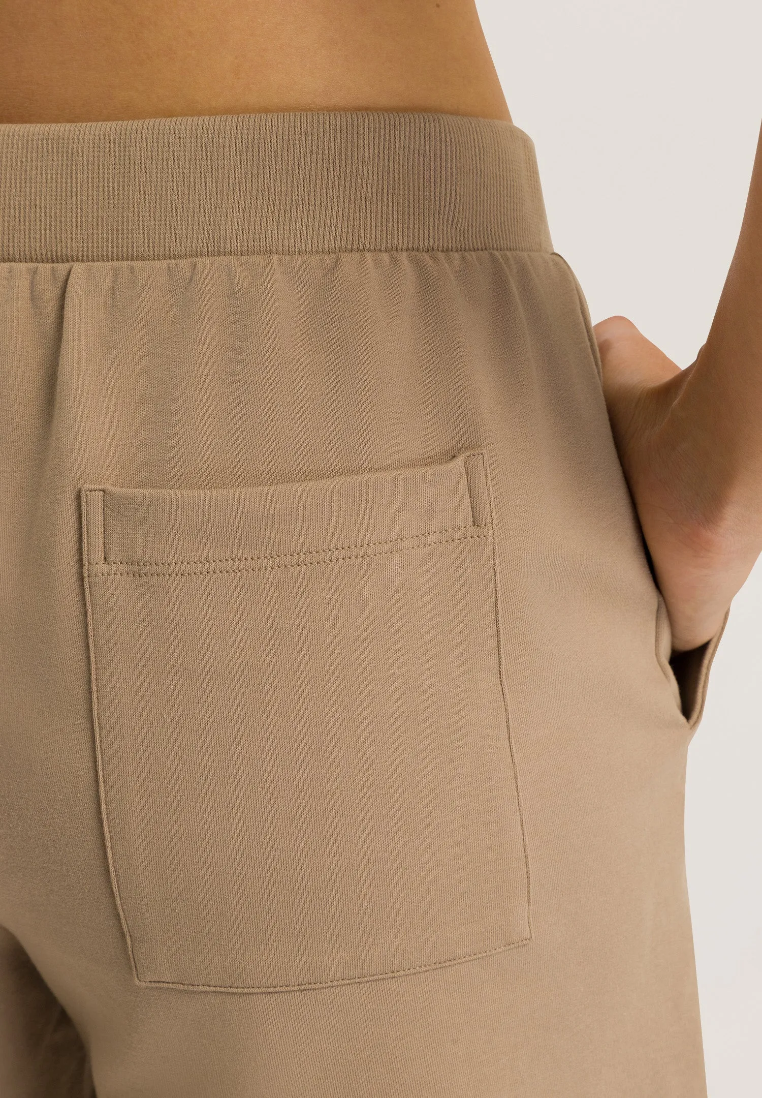 Natural Living Shorts | Deep Taupe 78813-2828