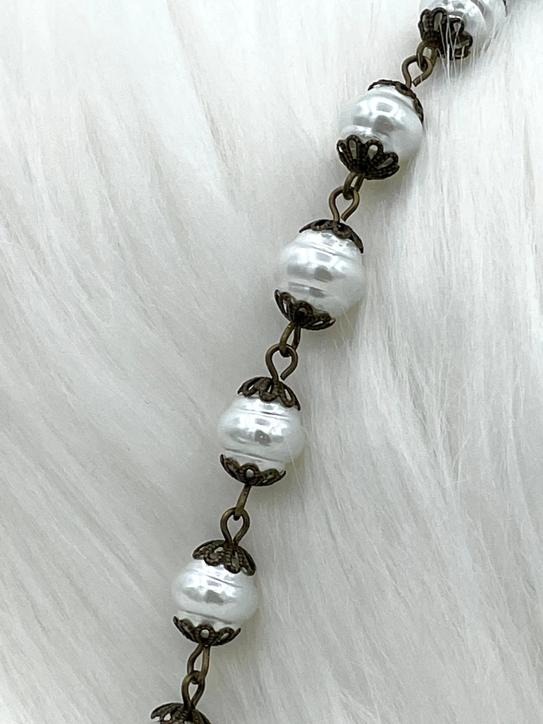 Vintage Porcelain Glass Pearl Freshwater Replica Beaded Chain,9mm Rosary Chain,White or Rose Dust.High Luster.Sold by the Foot Fast Shipping